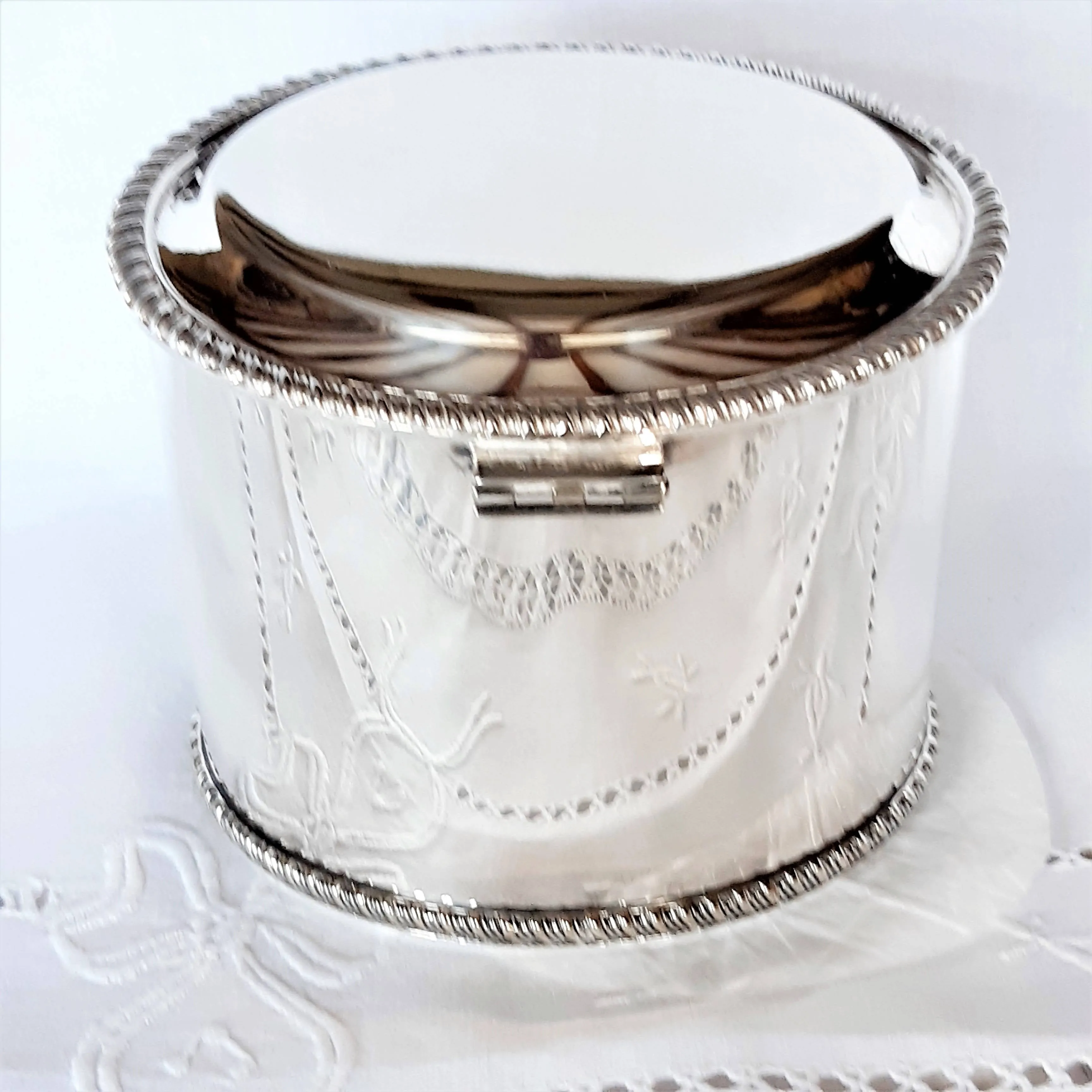 1938 Elkington & Co Silver Plate Tea Caddy