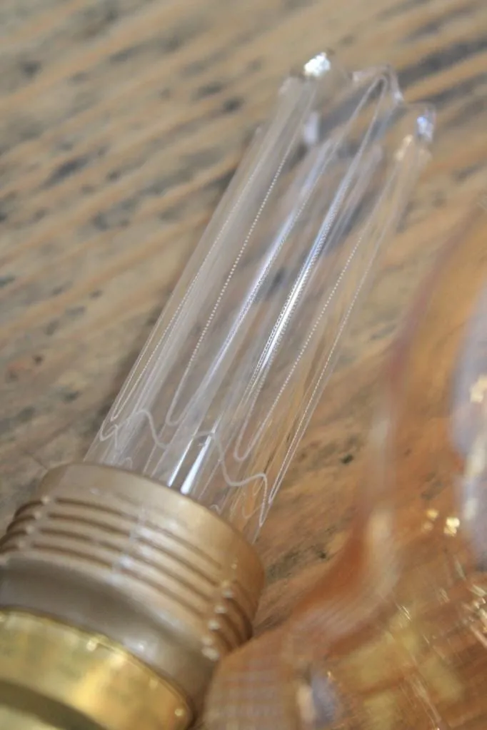 4W B22 Laser-cut Filament LED G95 Round Amber 1800K Bulb