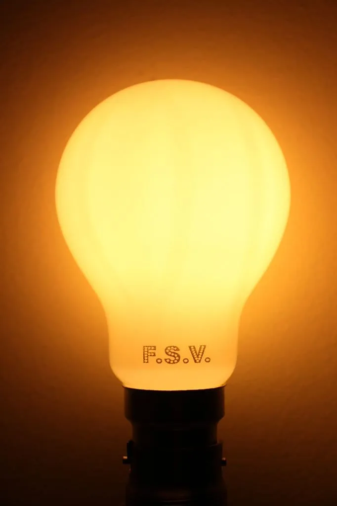 6W E27 Filament LED A60 Round 2200K Opal Bulb Dimmable