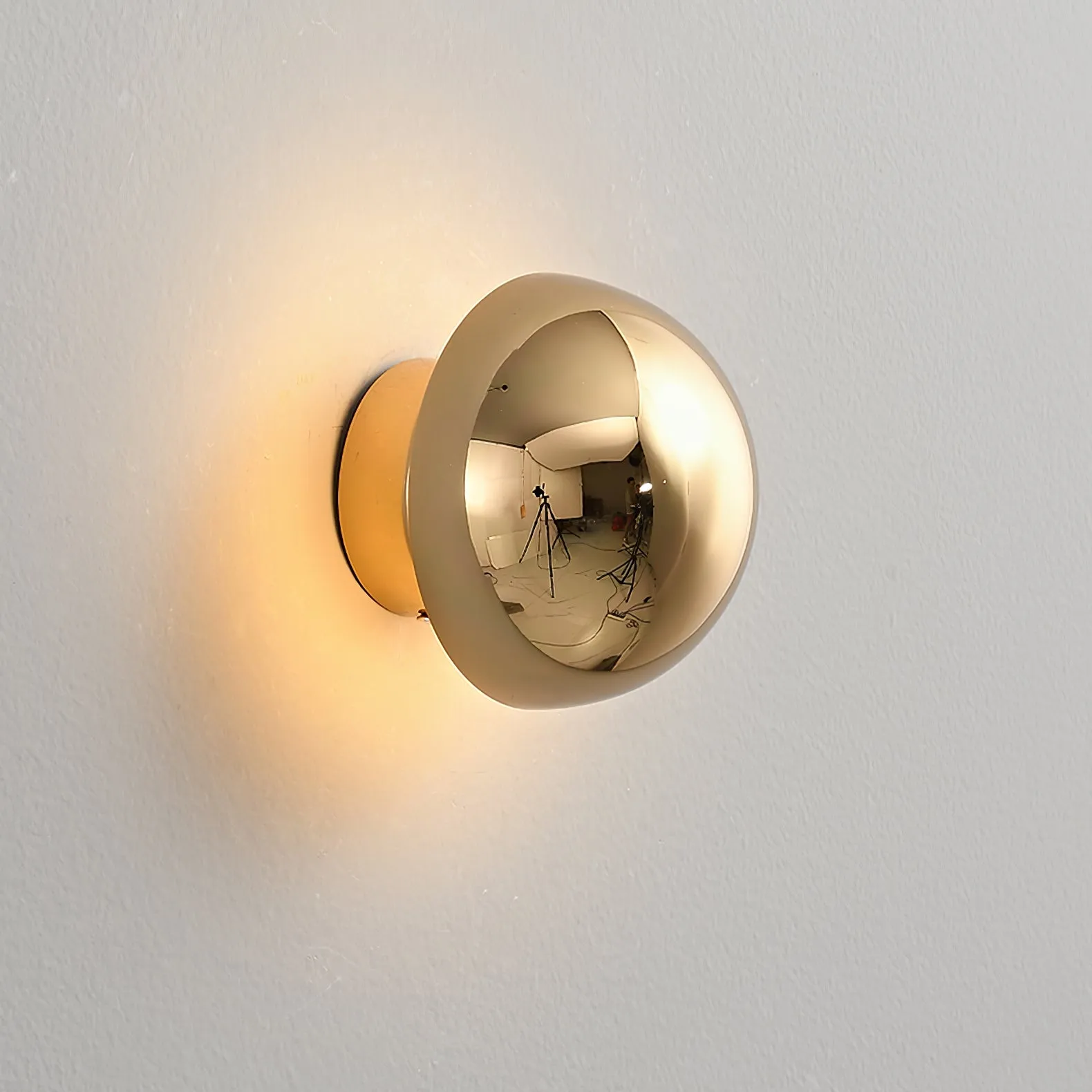 Aurum Sphere Wall Sconce