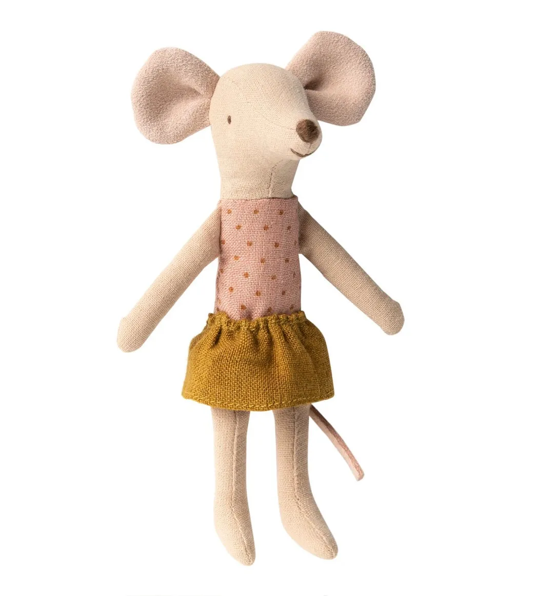 Big Sister Mouse in Box, Polka Dot Top and Skirt