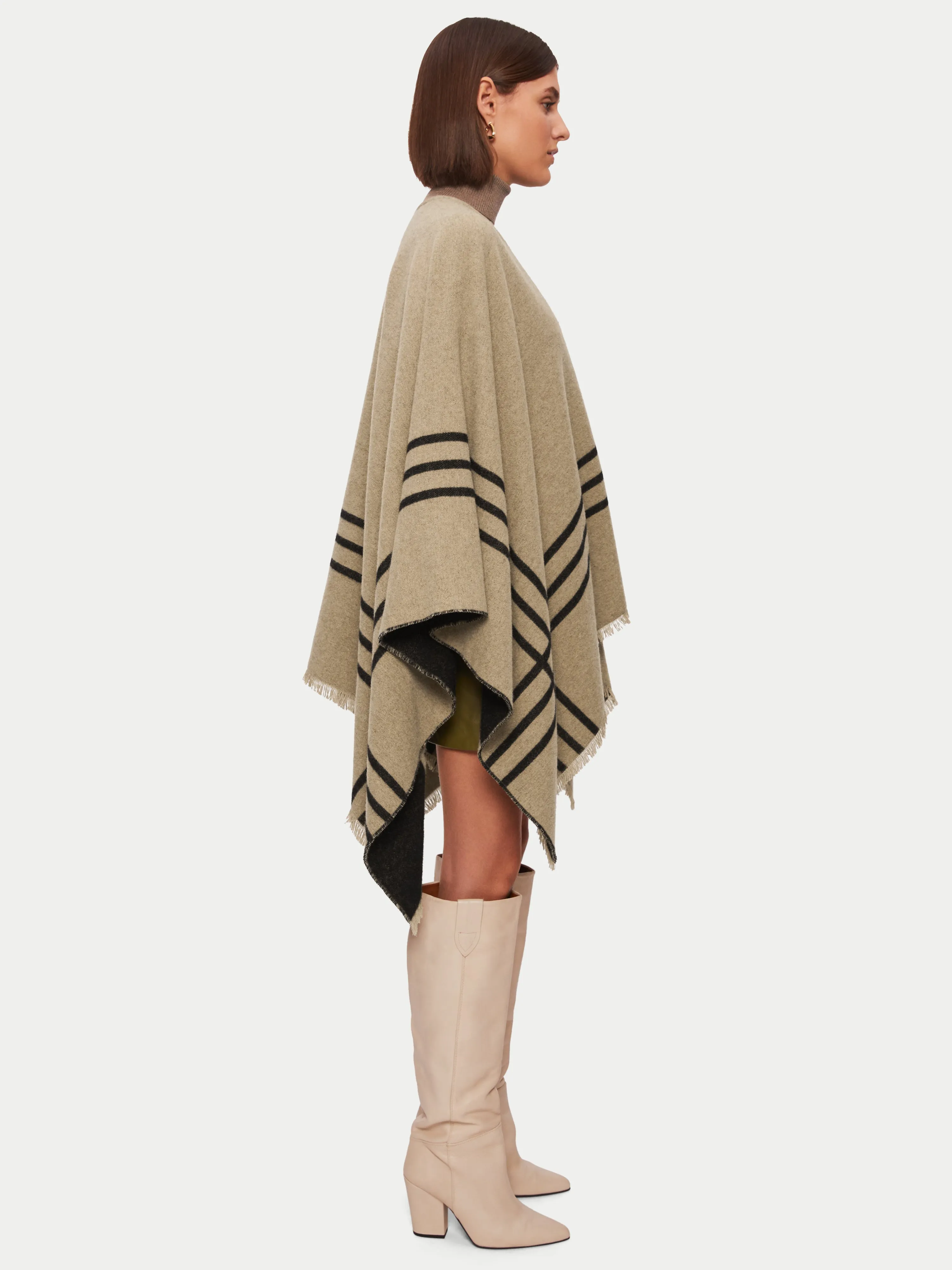 Checked Wool Blend Reversible Cape | Brown