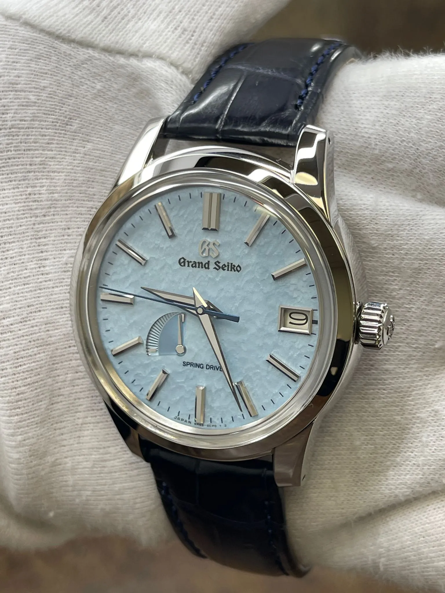 Grand Seiko Elegance Collection SBGA407G Blue Snowflake Dial Spring Drive Men's Watch