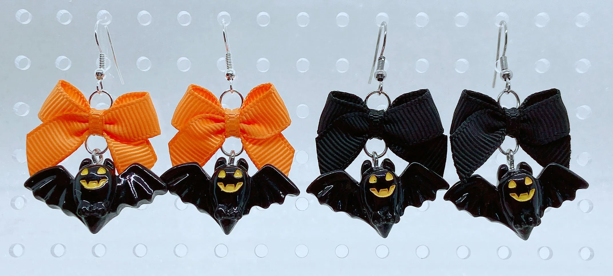 Halloween Bat Earrings (2 Colors)