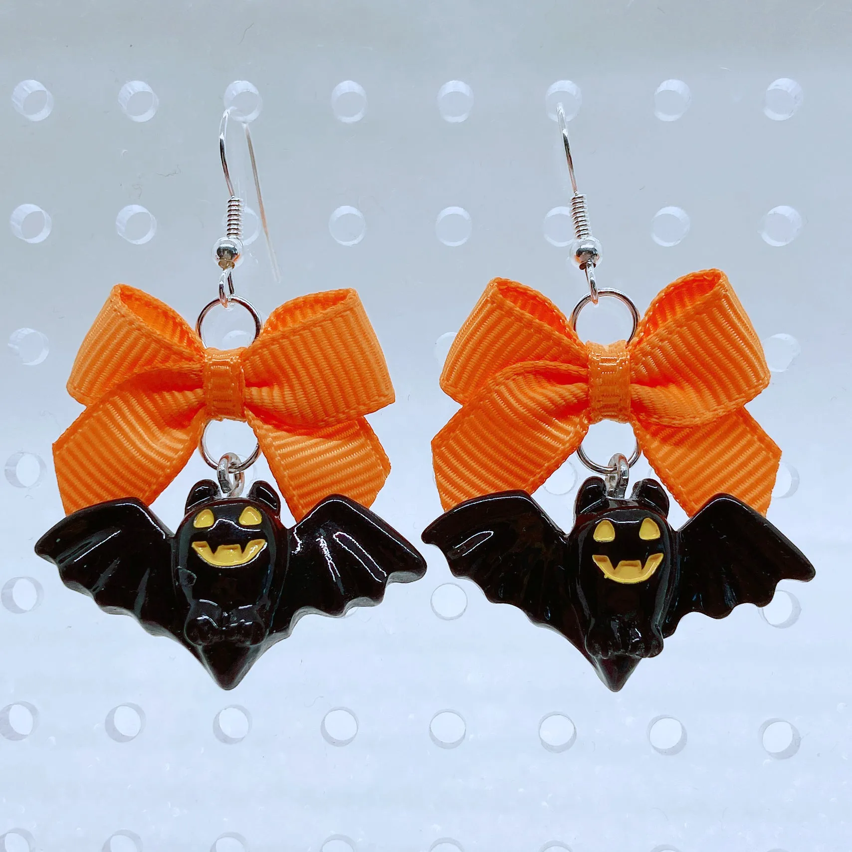 Halloween Bat Earrings (2 Colors)