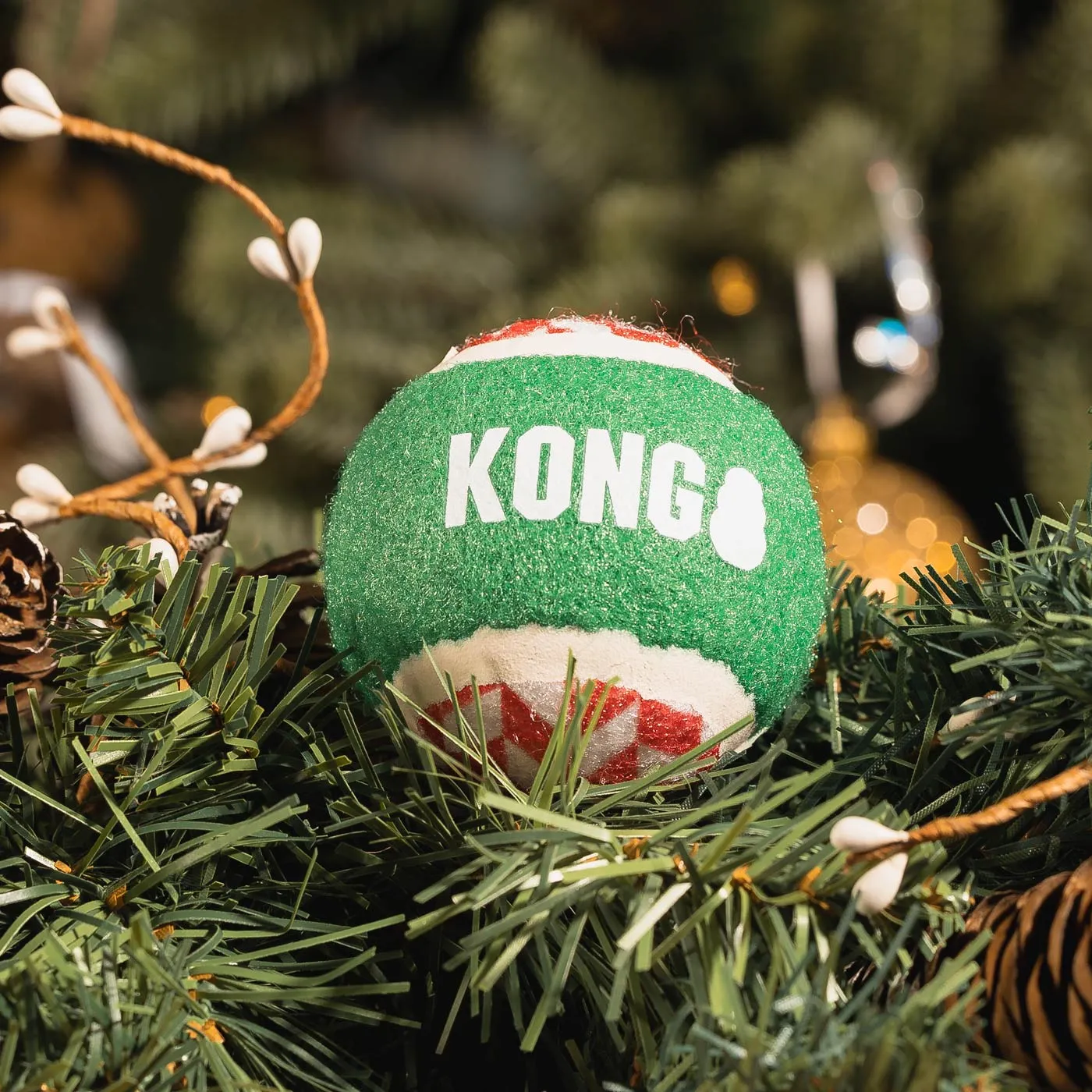 KONG Holiday Occassion Balls 4 Pack