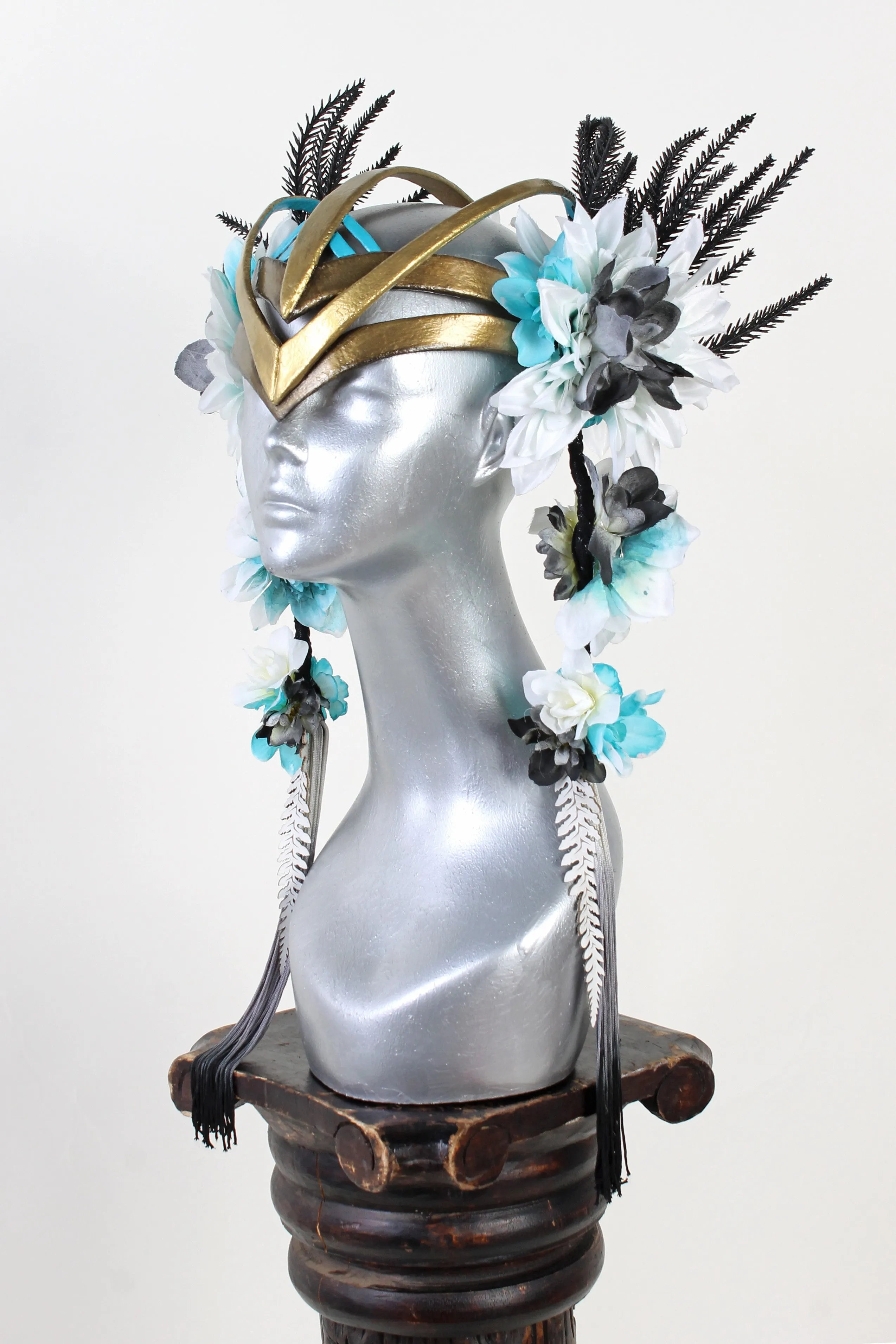 Night Flower by Mikaela Holmes / HEADGEAR V