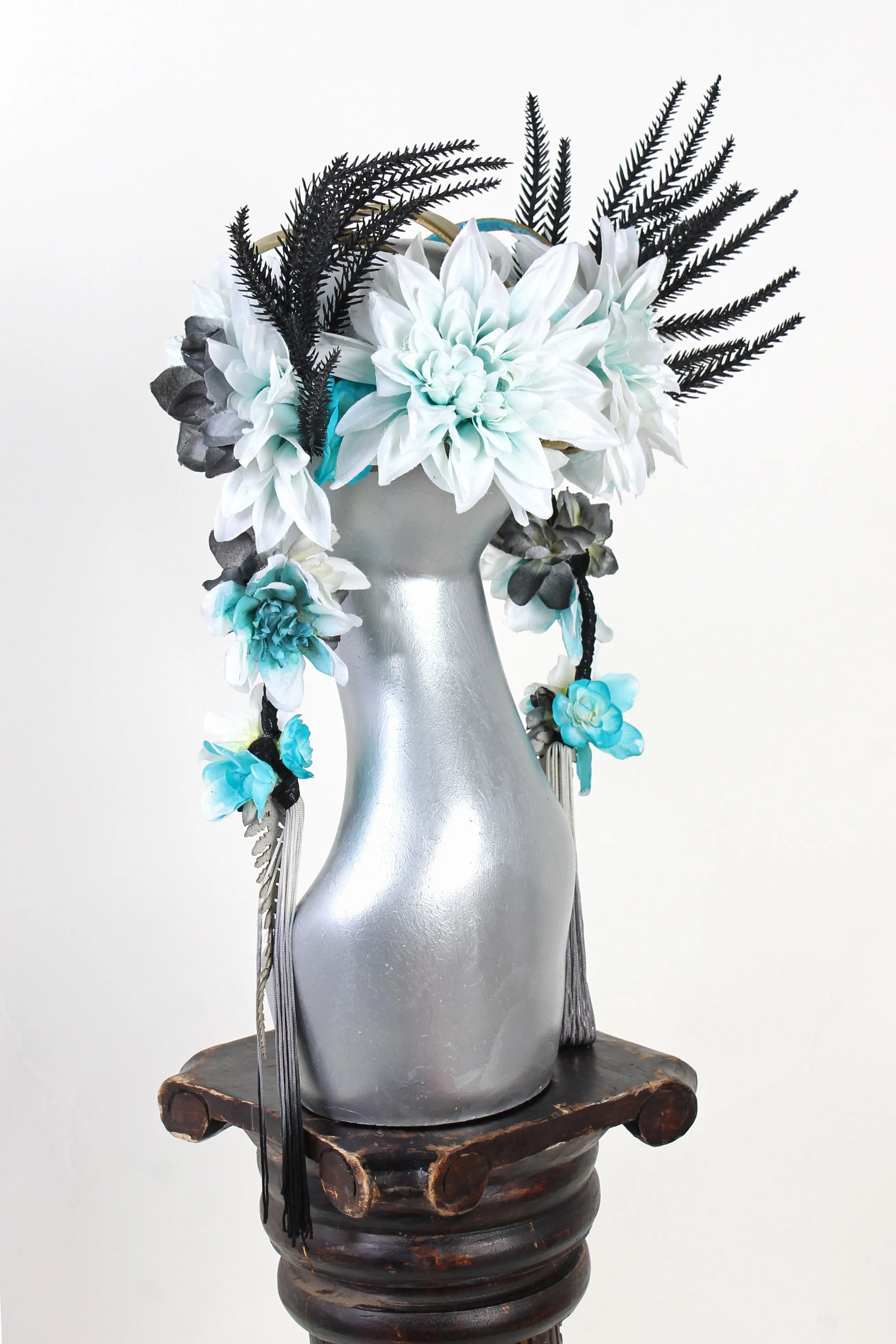 Night Flower by Mikaela Holmes / HEADGEAR V