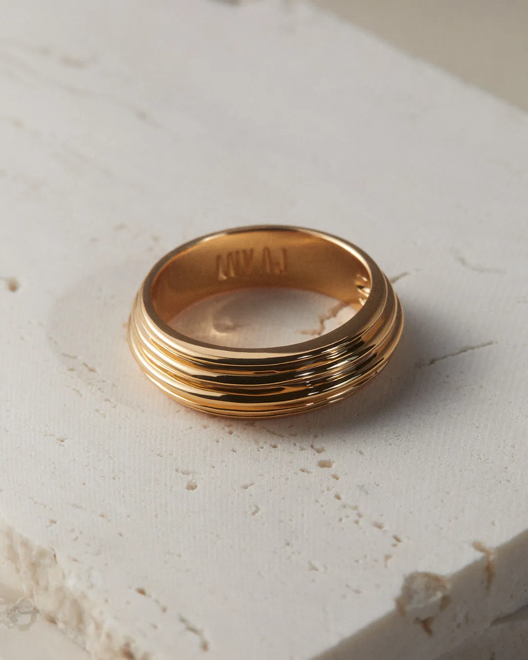 Remy Ridged Ring