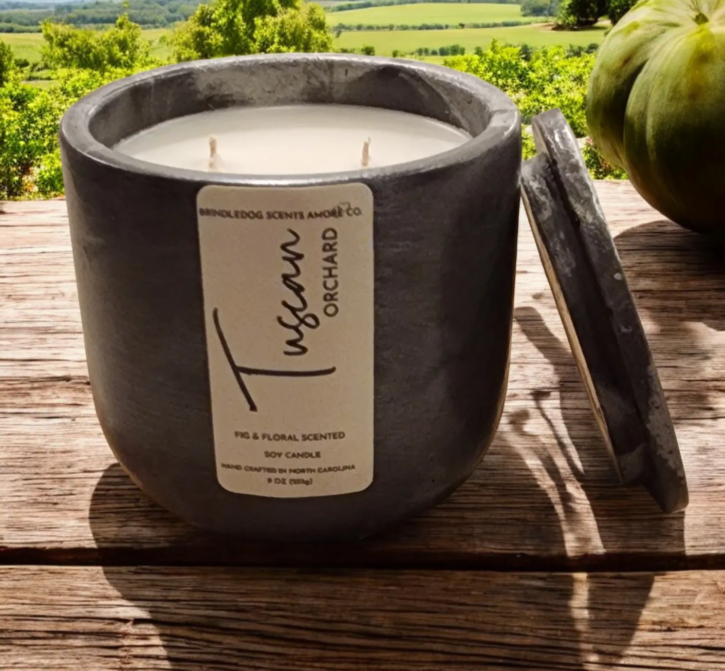 Tuscan Orchard 9oz Fig & Floral Scented- Midnight Silver Series