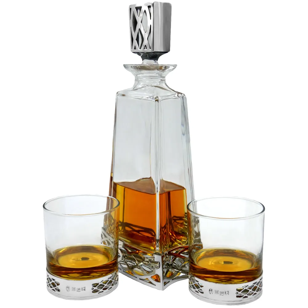 Uisge Beatha 650ml Whisky, Wine & Spirits Decanter Gift Set Includes 2x 11oz Uisge Beatha Pewter Tumblers