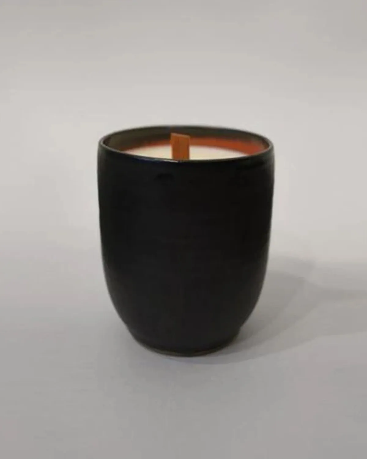 VOZ x Eileen Harcourt Candle